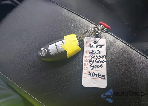 2012 Nissan Altima 3.5 Sr z USA, uszkodzony, nr VIN 1N4BL2AP4CN555280